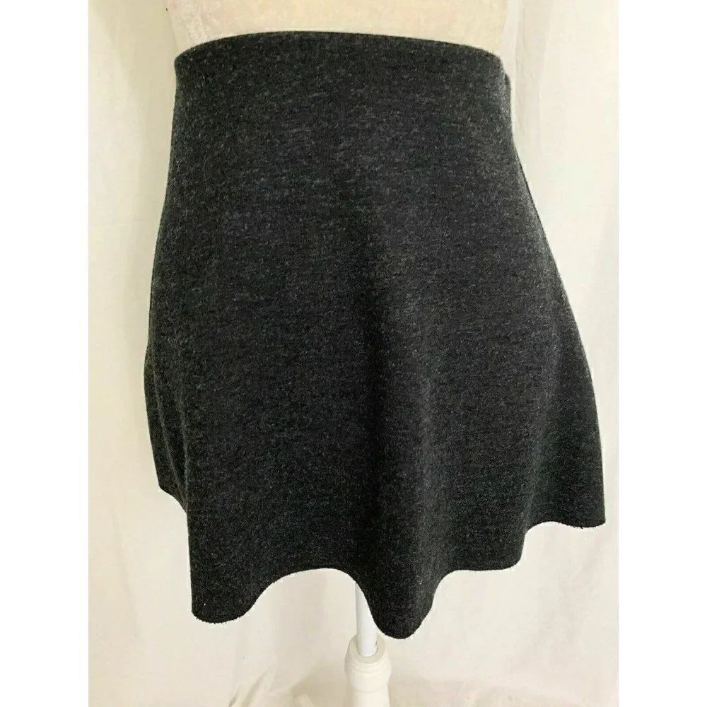 Zara Womens Solid Charcoal Gray High Waist Fit Flare Mini Skirt Small - Picture 3 of 7
